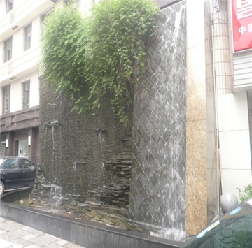 流水石