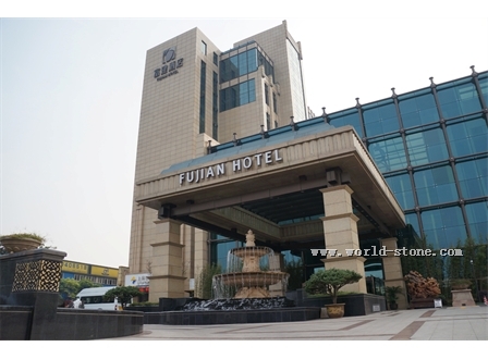 卡拉麦里金外墙工程案例 富建酒店